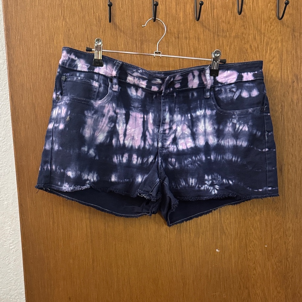 Blackheart Navy & Light Pink Tie-Dye Denim Shorts
